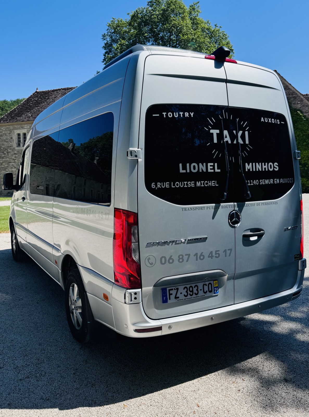 Taxi privé pour transferts longue distance à Semur-en-Auxois 21140